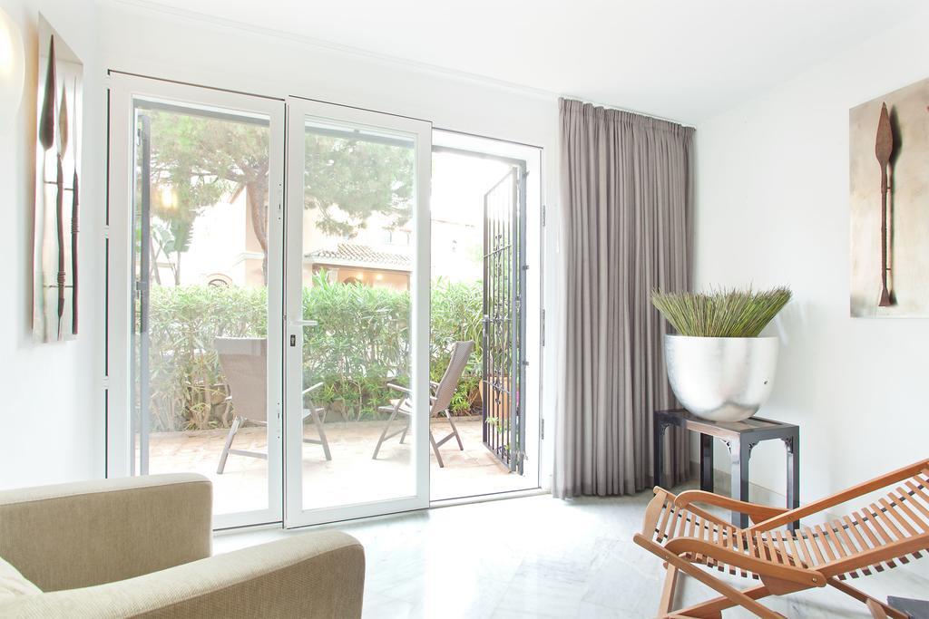White Pearl Beach Elviria มาร์เบยา ภายนอก รูปภาพ